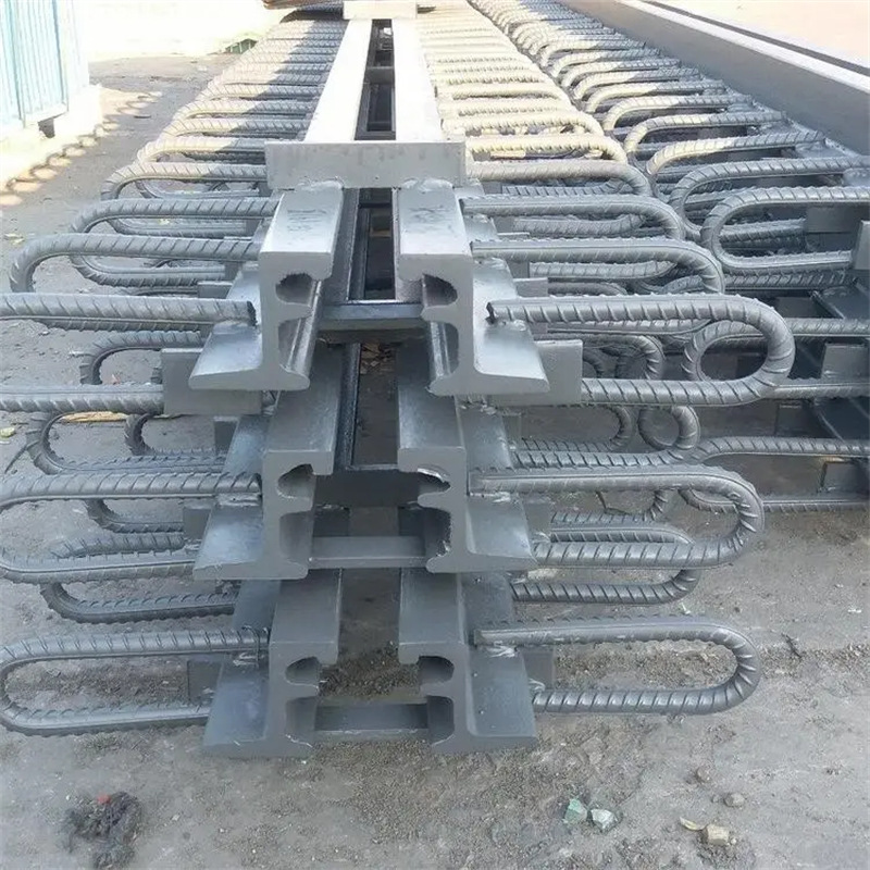 橡胶伸缩缝.jpg 橡胶伸缩缝.jpg